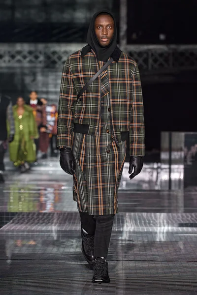 Look 82